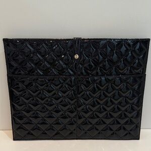 Isaac Mizrahi Elegant Black Quilted Women's Bag